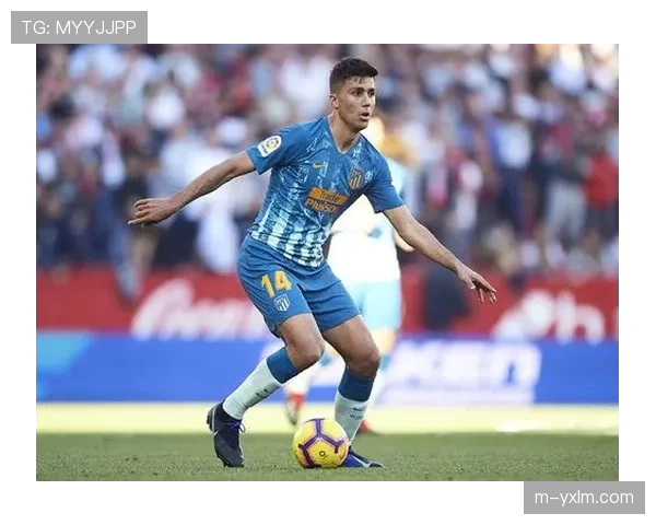 罗德里接受采访：谈论后腰位置在控球体系中的核心作用与演变